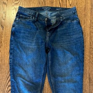 Men’s Banana Republic Travel Jean Athletic Fit